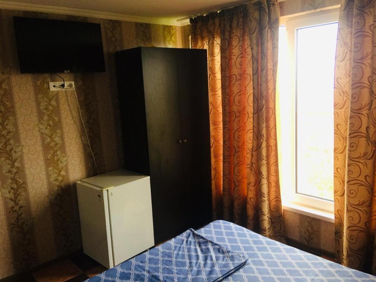Гостевой Дом В Гагре Gagra Exterior photo